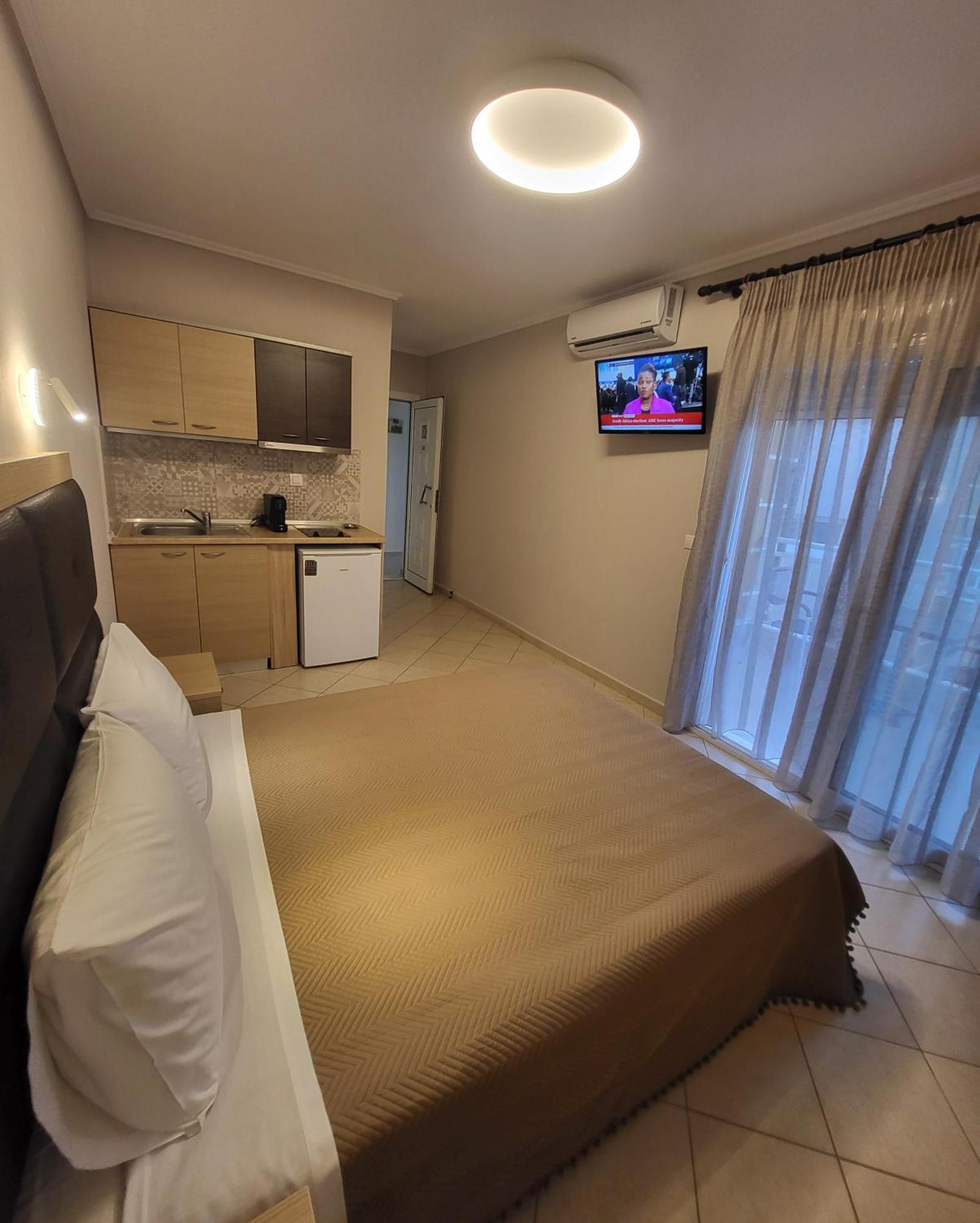 House Spanos Сарти Экстерьер фото